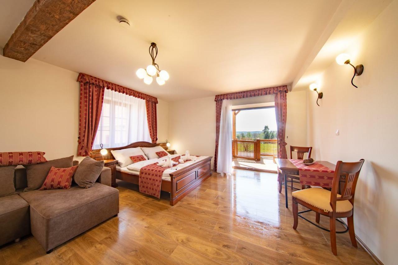 Residence Safari Resort - Chateau Borovany  Extérieur photo